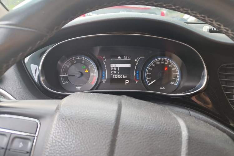 Used Fiat Viaggio 2012 1.4T Automatic Enjoyment Edition Instrument Cluster