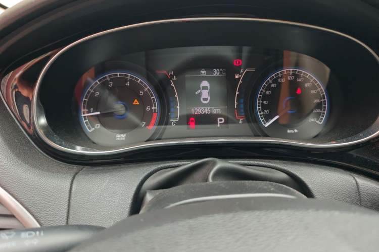 Used Fiat Viaggio 2012 1.4T Automatic Enjoyment Edition Instrument Cluster
