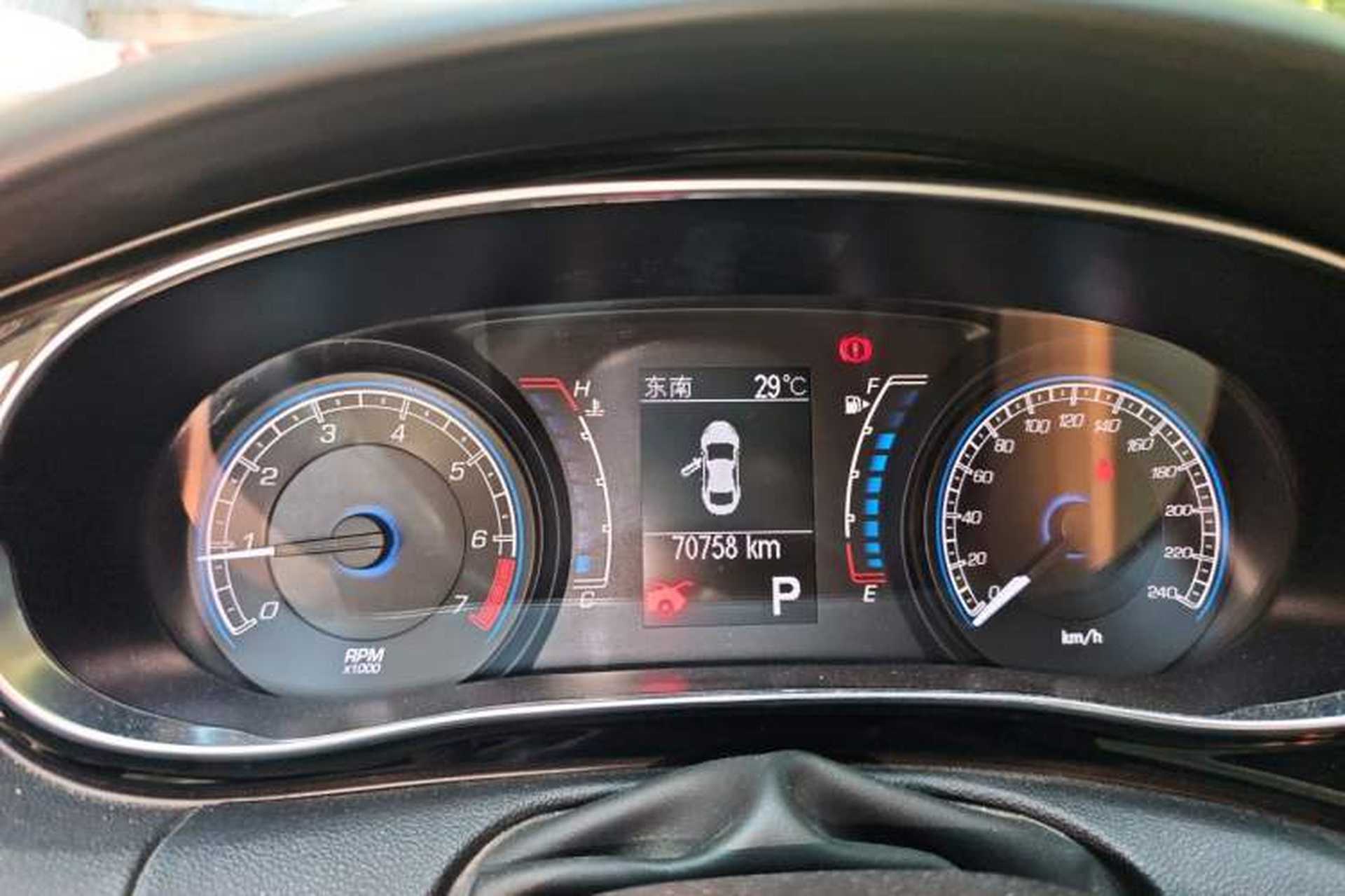 Used Fiat Viaggio 2012 1.4T Automatic Luxury Edition Instrument Cluster
