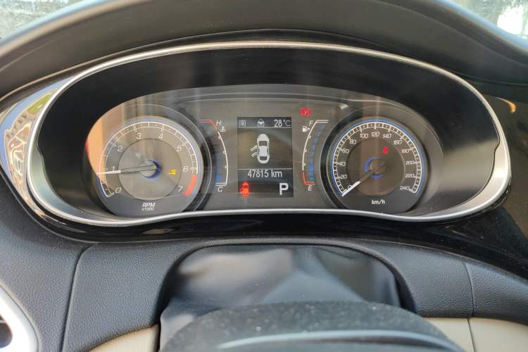 Used Fiat Viaggio 2012 1.4T Automatic Luxury Edition Instrument Cluster