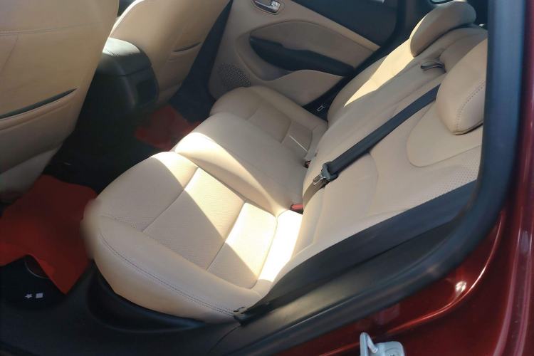 Used Fiat Viaggio 2012 1.4T Automatic Enjoyment Edition Interior 4
