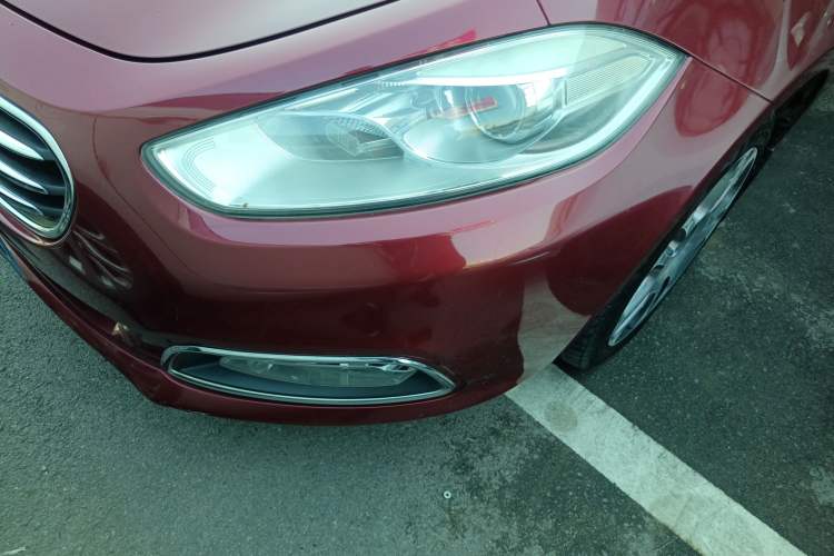 Used Fiat Viaggio 2012 1.4T Automatic Luxury Edition Left Front Headlight