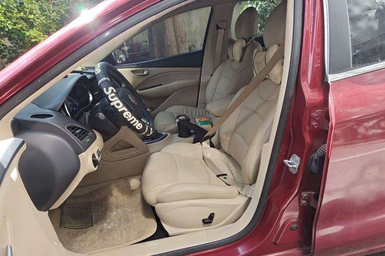 Used Fiat Viaggio 2012 1.4T Automatic Jingxiang Edition Left Front Seat