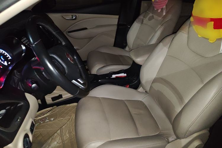 Used Fiat Viaggio 2012 1.4T Automatic Enjoyment Edition Left Front Seat