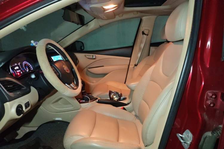 Used Fiat Viaggio 2012 1.4T Automatic Jingxiang Edition Left Front Seat