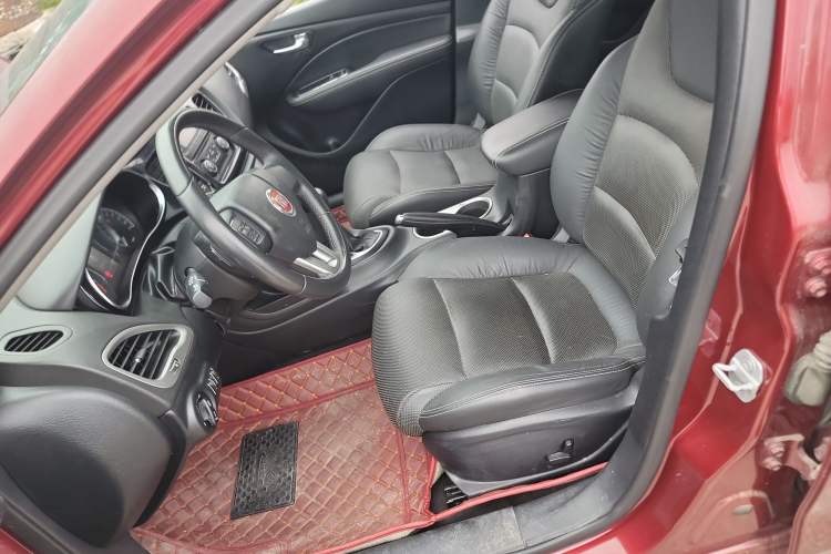 Used Fiat Viaggio 2012 1.4T Automatic Jingxiang Edition Left Front Seat