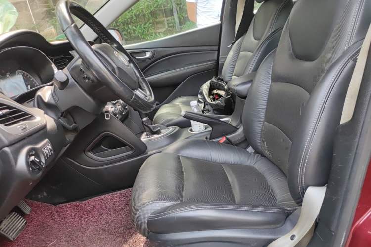 Used Fiat Viaggio 2012 1.4T Automatic Jingxiang Edition Left Front Seat