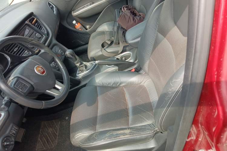 Used Fiat Viaggio 2012 1.4T Automatic Jingxiang Edition Left Front Seat