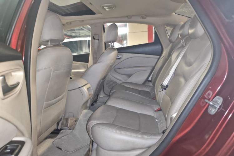 Used Fiat Viaggio 2012 1.4T Automatic Jingxiang Edition Left Rear Seat