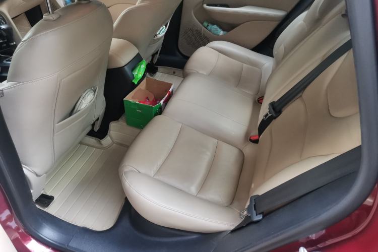 Used Fiat Viaggio 2012 1.4T Automatic Enjoyment Edition Left Rear Seat