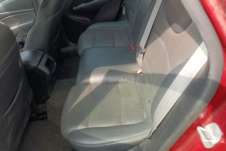 Used Fiat Viaggio 2012 1.4T Automatic Jingxiang Edition Left Rear Seat
