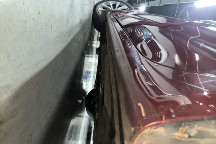 Used Fiat Viaggio 2012 1.4T Automatic Enjoyment Edition Left Side Sill