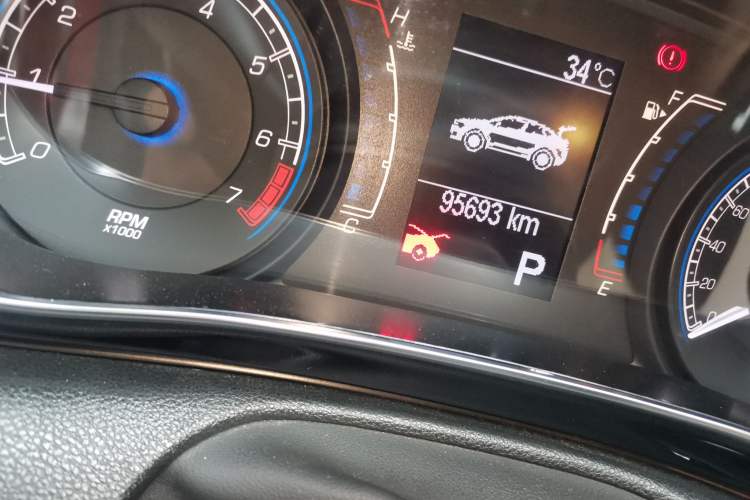Used Fiat Viaggio 2012 1.4T Automatic Enjoyment Edition Odometer Close Up
