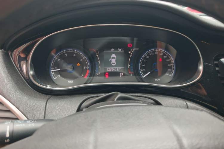 Used Fiat Viaggio 2012 1.4T Automatic Enjoyment Edition Odometer Close Up