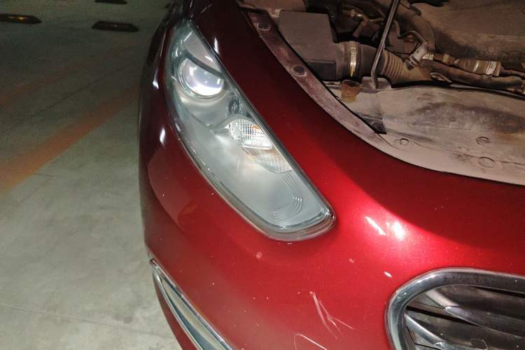 Used Fiat Viaggio 2012 1.4T Automatic Jingxiang Edition Right Front Headlight