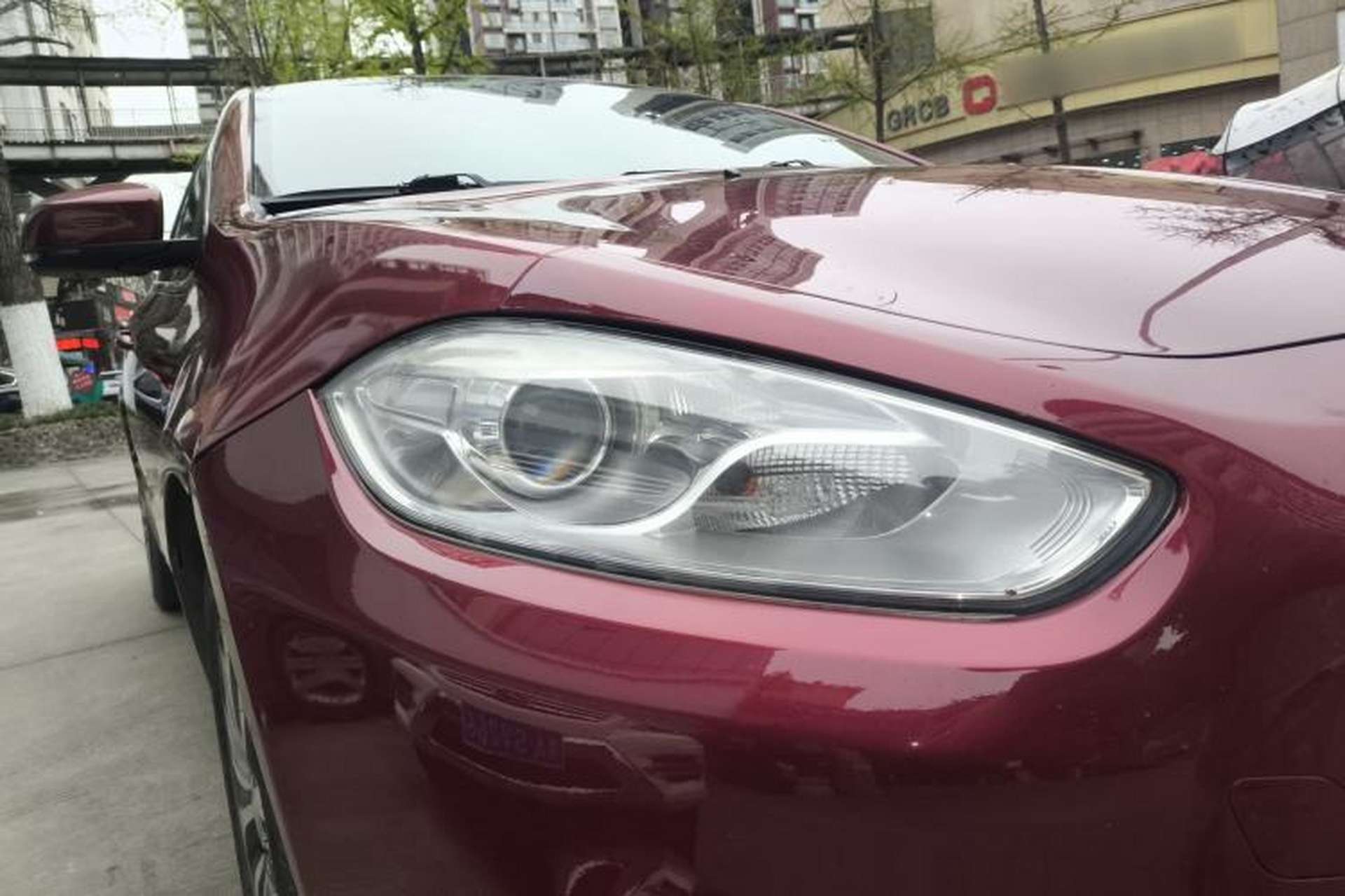 Used Fiat Viaggio 2012 1.4T Automatic Jingxiang Edition Right Front Headlight