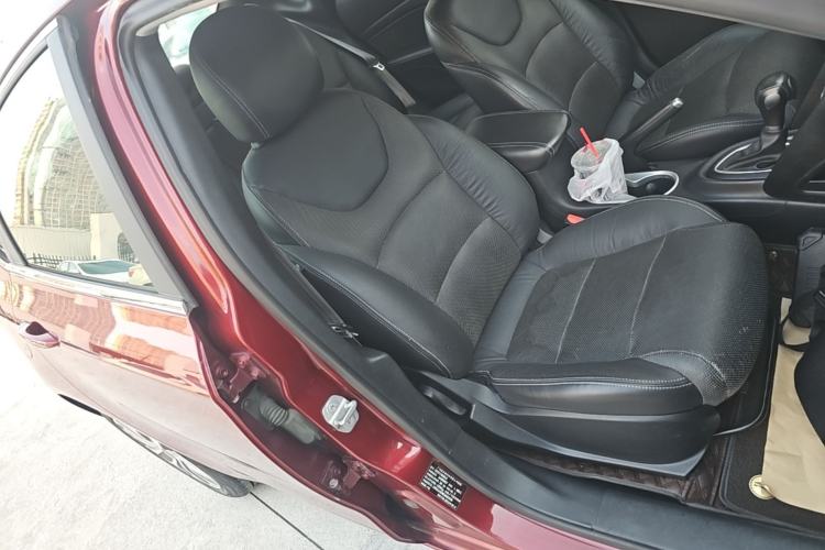 Used Fiat Viaggio 2012 1.4T Automatic Jingxiang Edition Right Front Seat