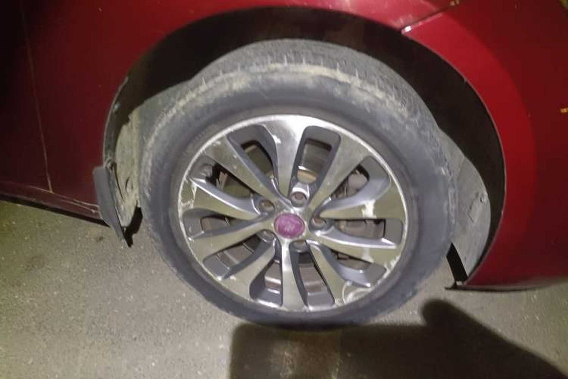 Used Fiat Viaggio 2012 1.4T Automatic Jingxiang Edition Right Front Wheel Hub