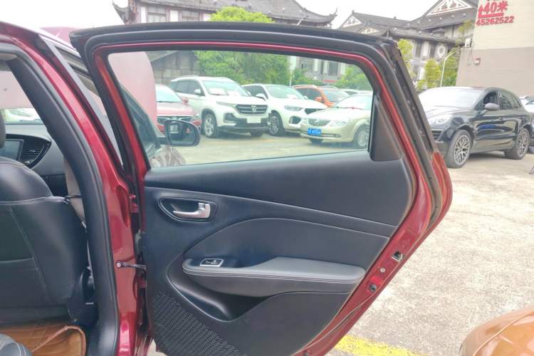 Used Fiat Viaggio 2012 1.4T Automatic Jingxiang Edition Right Rear Door Interior