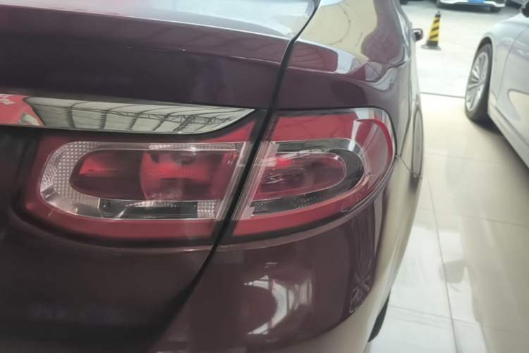 Used Fiat Viaggio 2012 1.4T Automatic Jingxiang Edition Right Rear Taillight