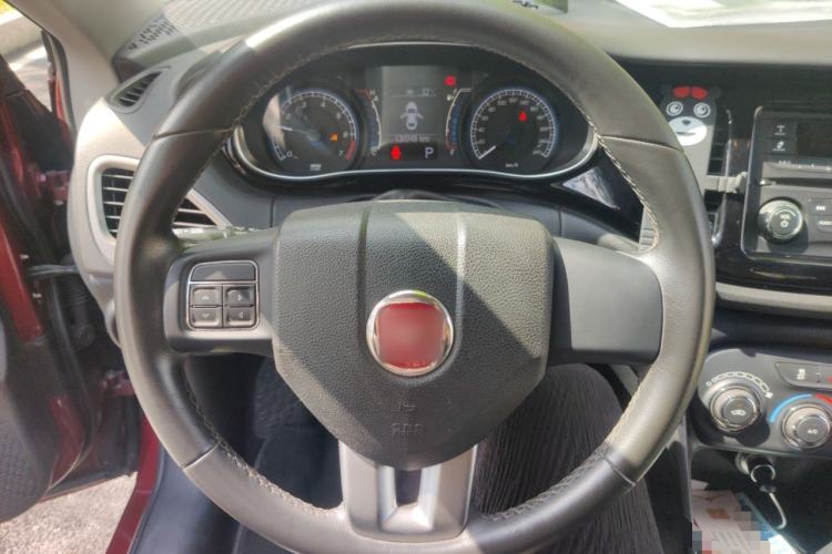 Used Fiat Viaggio 2012 1.4T Automatic Jingxiang Edition Steering Wheel
