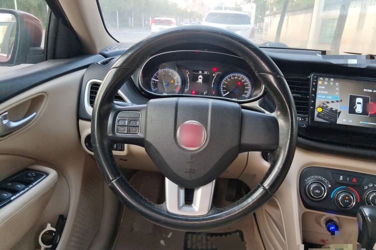 Used Fiat Viaggio 2012 1.4T Automatic Jingxiang Edition Steering Wheel