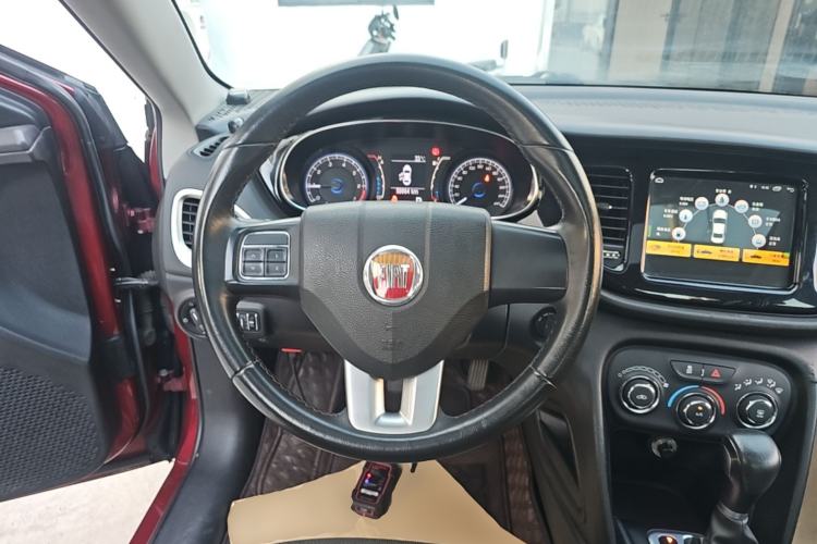 Used Fiat Viaggio 2012 1.4T Automatic Jingxiang Edition Steering Wheel