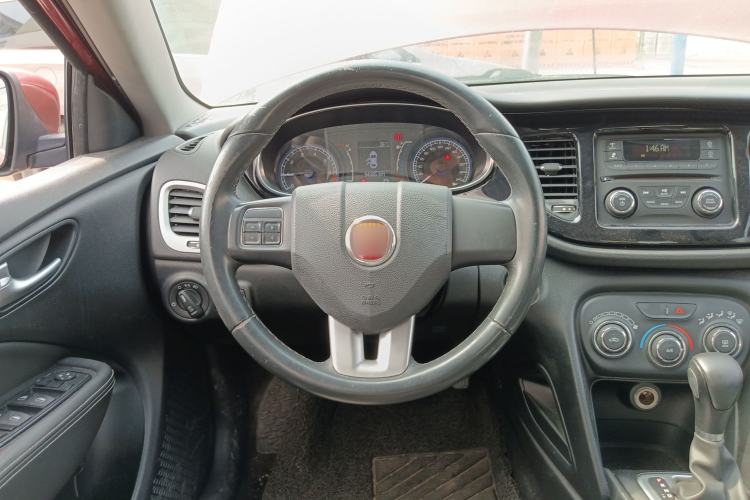 Used Fiat Viaggio 2012 1.4T Automatic Jingxiang Edition Steering Wheel