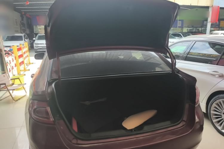 Used Fiat Viaggio 2012 1.4T Automatic Jingxiang Edition Trunk