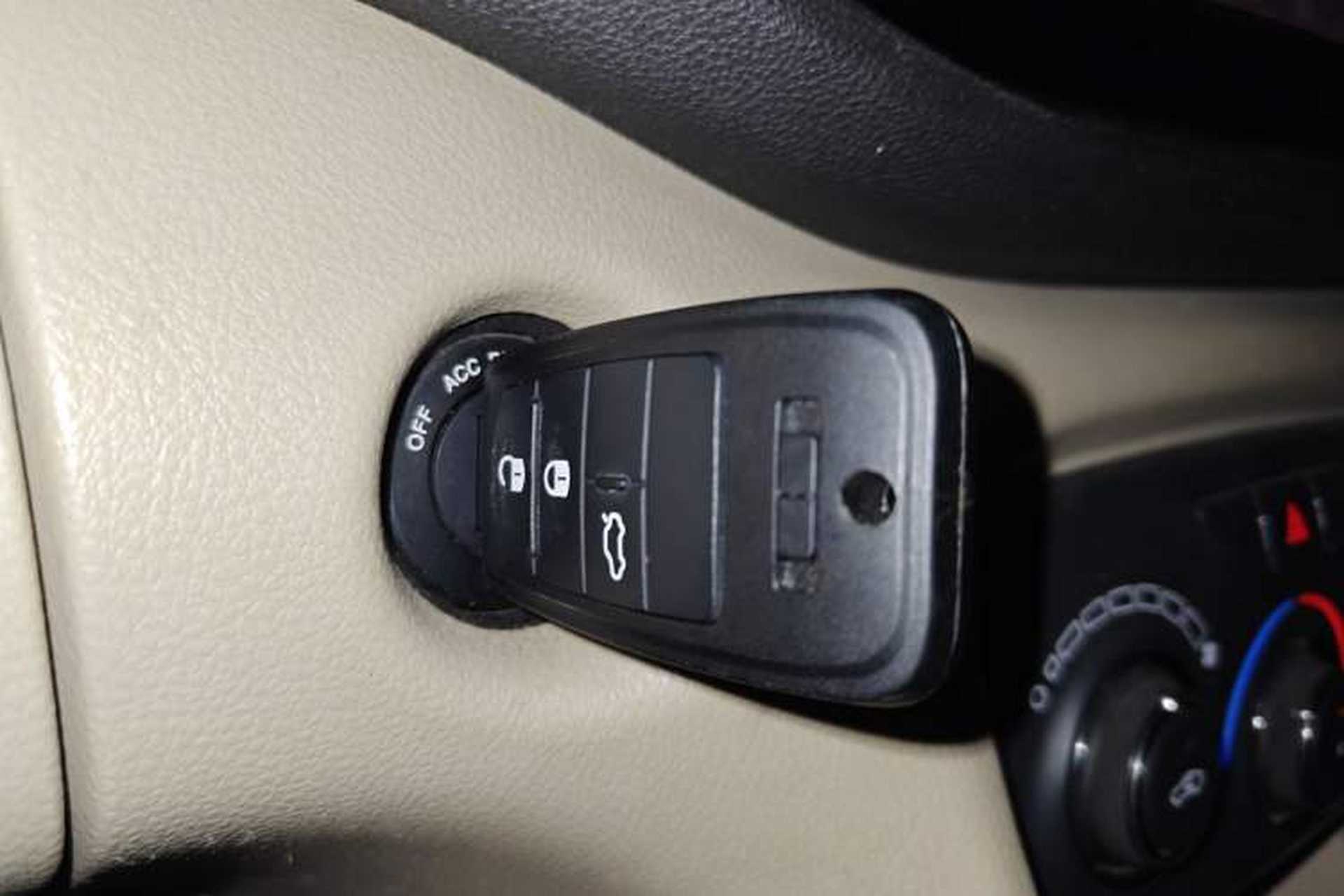 Used Fiat Viaggio 2012 1.4T Manual Enjoyment Edition Vehicle Key