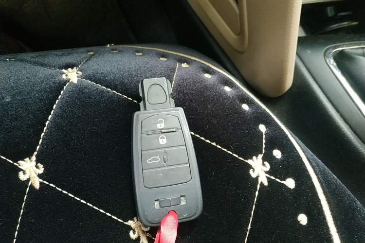 Used Fiat Viaggio 2012 1.4T Manual Enjoyment Edition Vehicle Key
