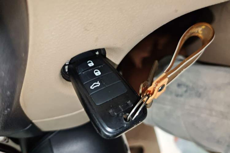 Used Fiat Viaggio 2012 1.4T Manual Enjoyment Edition Vehicle Key