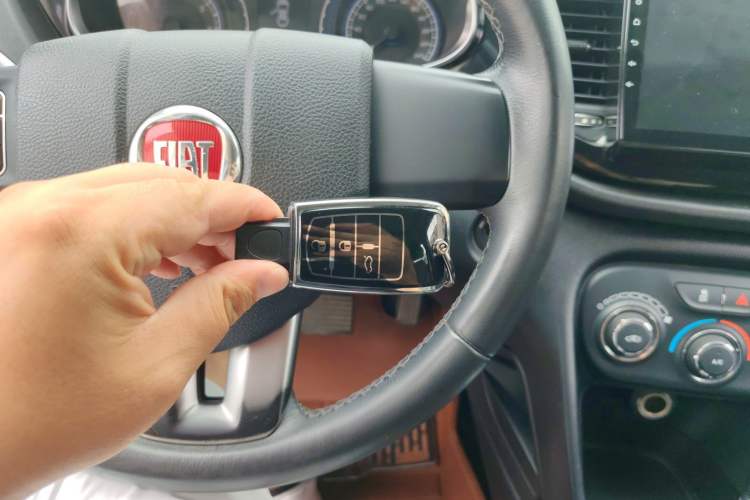 Used Fiat Viaggio 2012 1.4T Automatic Jingxiang Edition Vehicle Key