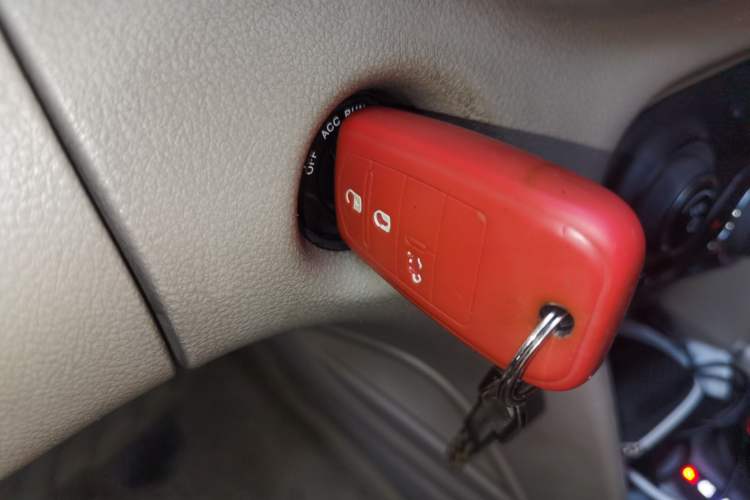 Used Fiat Viaggio 2012 1.4T Automatic Luxury Edition Vehicle Key