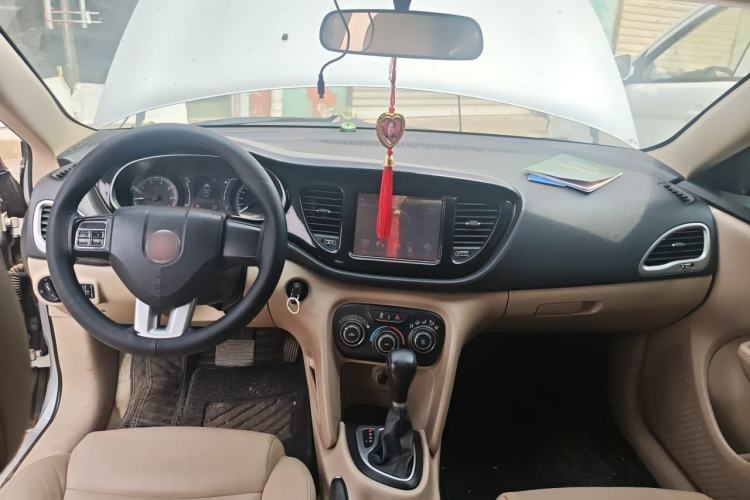 Used Fiat Viaggio 2012 1.4T Automatic Jingxiang Edition Center Console