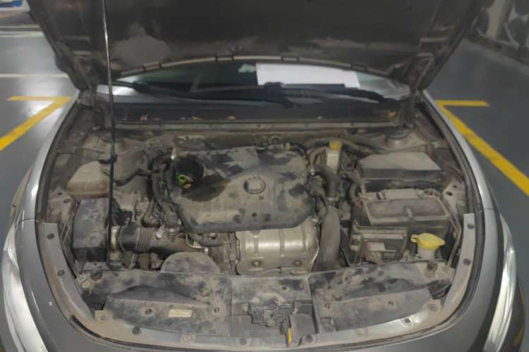 Used Fiat Viaggio 2012 1.4T Automatic Jingxiang Edition Engine Bay