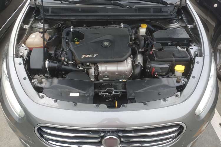 Used Fiat Viaggio 2012 1.4T Automatic Jingxiang Edition Engine Bay