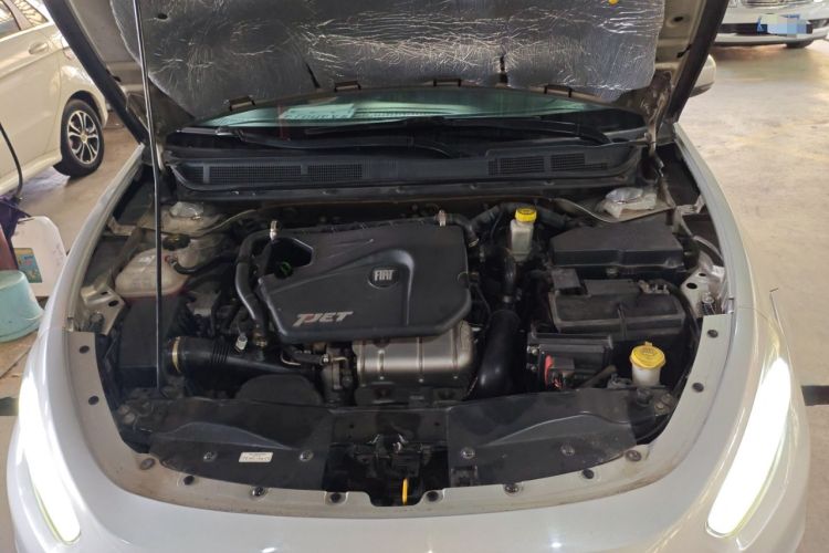 Used Fiat Viaggio 2012 1.4T Automatic Enjoyment Edition Engine Bay