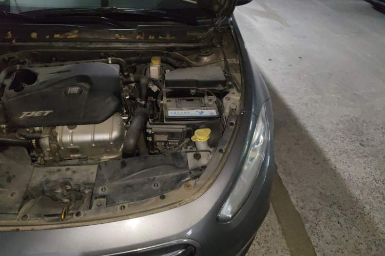 Used Fiat Viaggio 2012 1.4T Automatic Jingxiang Edition Engine Bay Left