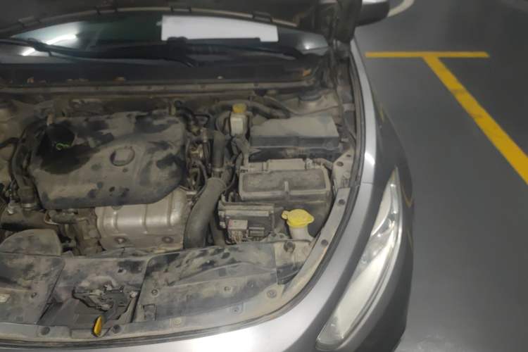 Used Fiat Viaggio 2012 1.4T Automatic Jingxiang Edition Engine Bay Left