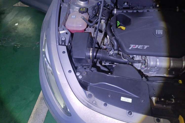 Used Fiat Viaggio 2012 1.4T Automatic Enjoyment Edition Engine Bay Right