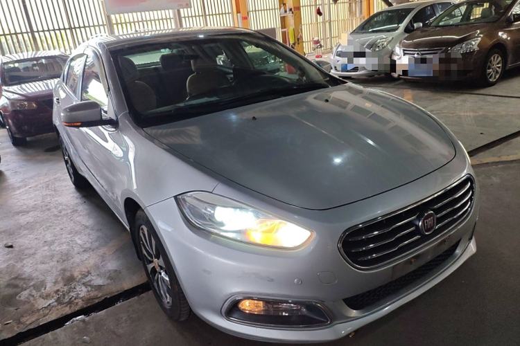 Used Fiat Viaggio 2012 1.4T Automatic Enjoyment Edition Exterior 2