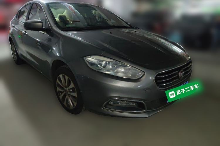 Used Fiat Viaggio 2012 1.4T Automatic Jingxiang Edition Front Right 45 Deg