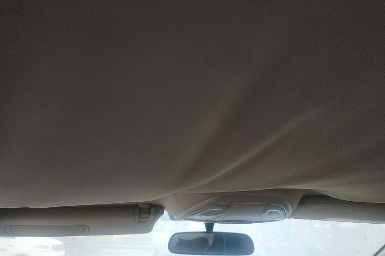 Used Fiat Viaggio 2012 1.4T Manual Enjoyment Edition Headliner