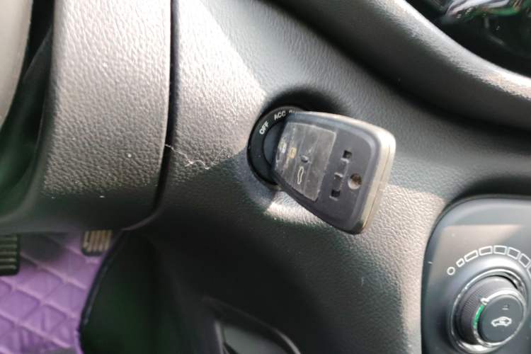 Used Fiat Viaggio 2012 1.4T Automatic Jingxiang Edition Interior 1