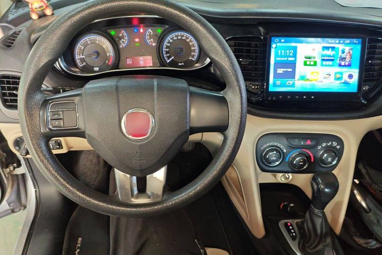 Used Fiat Viaggio 2012 1.4T Automatic Enjoyment Edition Interior 2