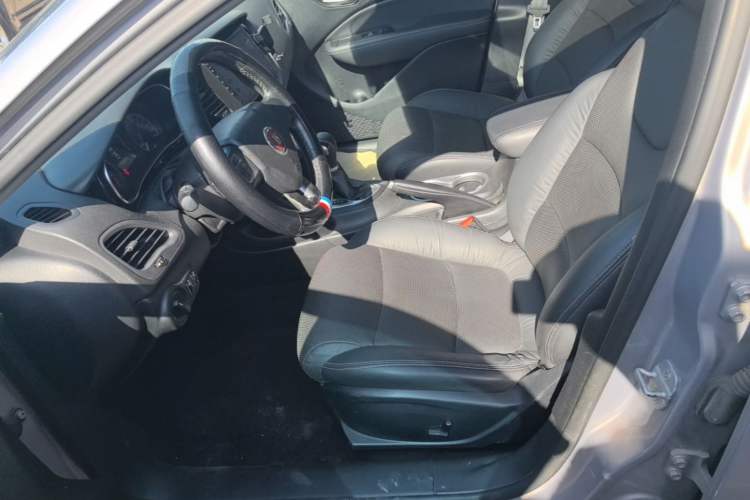 Used Fiat Viaggio 2012 1.4T Automatic Jingxiang Edition Left Front Seat
