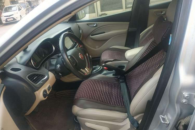 Used Fiat Viaggio 2012 1.4T Manual Enjoyment Edition Left Front Seat