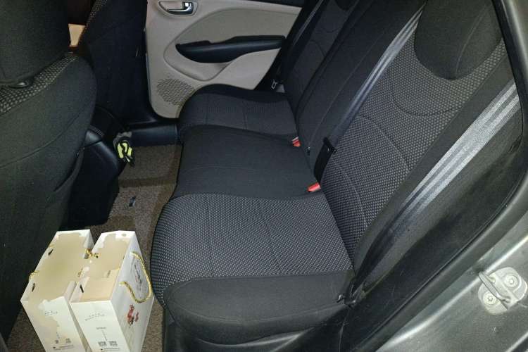 Used Fiat Viaggio 2012 1.4T Manual Enjoyment Edition Left Rear Seat