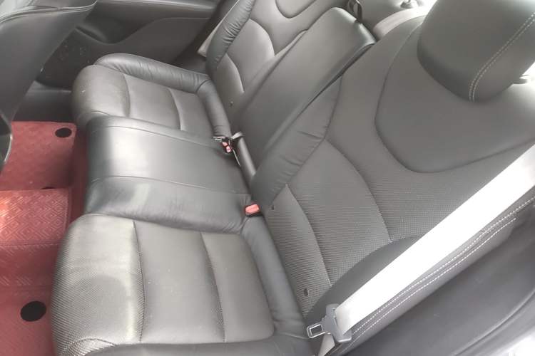 Used Fiat Viaggio 2012 1.4T Automatic Jingxiang Edition Left Rear Seat